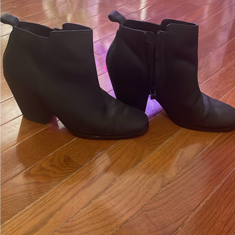 Cole Haan leather bootie